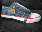 small shoe photo